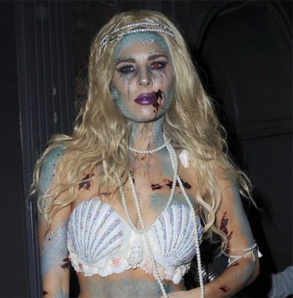 Дівчата готуються до Хелловіну (25 фото) – фото 11