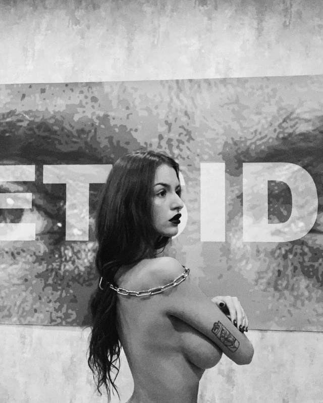 Учасниця Pussy Riot Ріта Флорес (Маргарита Коновалова): палка активістка і борець (16 фото) – фото 12