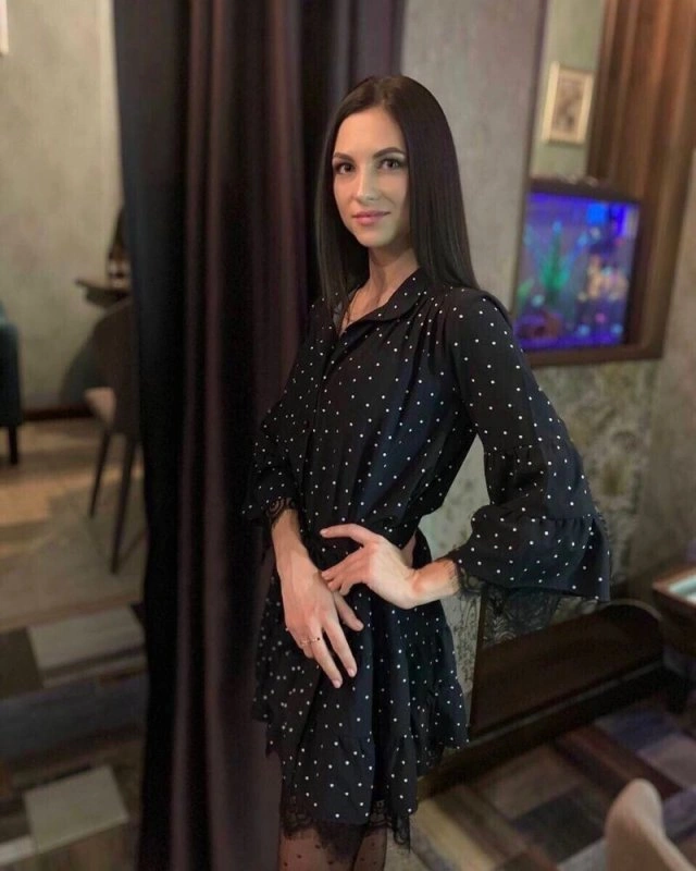 Україночки на новорічних корпоративах (15 фото) – фото 4