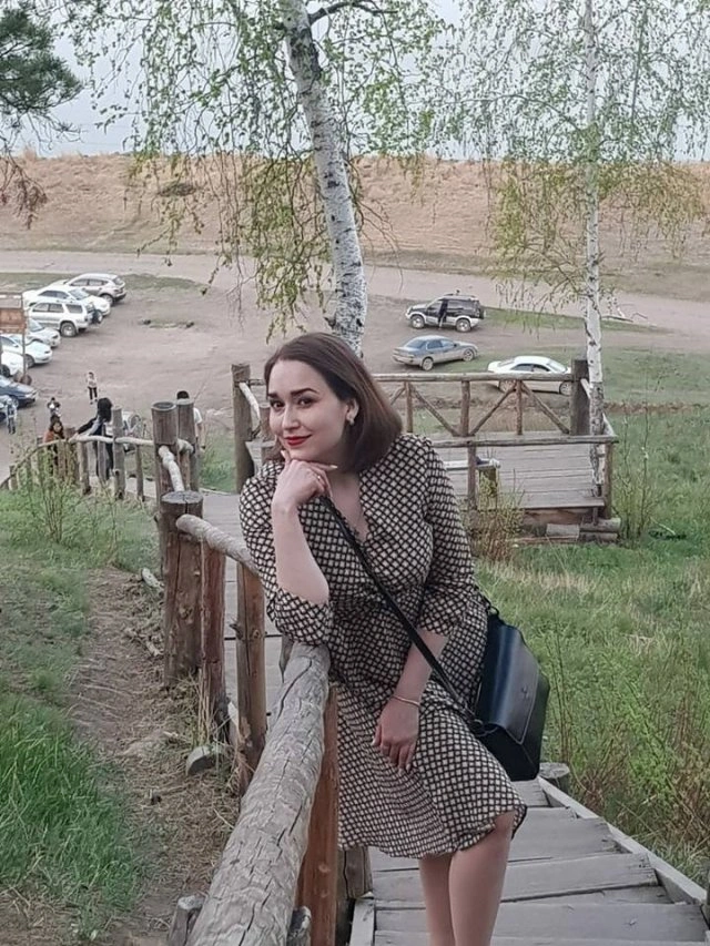 Ірина Високих: чиновниця, яку якутський депутат звинуватив у занадто глибокому декольте (12 фото)