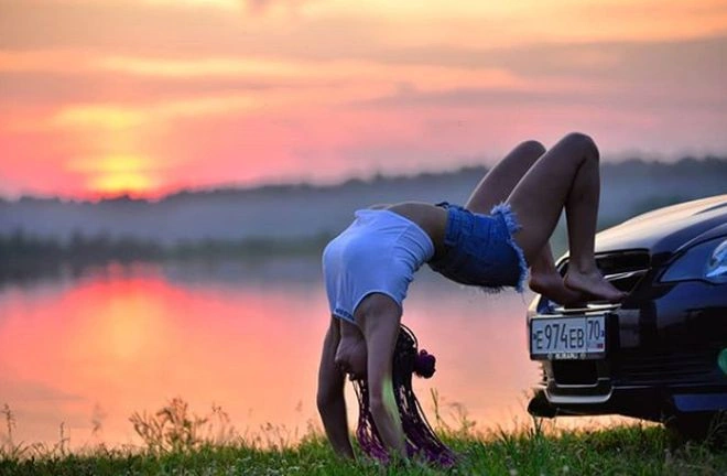 Алена Кулакова, член збірної зі спортивної акробатики, вагітна і продає місця хрещених батьків за iPhone (16 фото) – фото 7