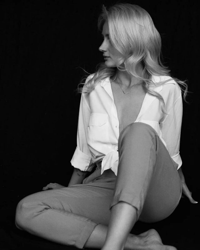 Анна Михайлова - фітнес-тренерка з Рублевки, яка опинилася на карантині (12 фото + відео) – фото 6