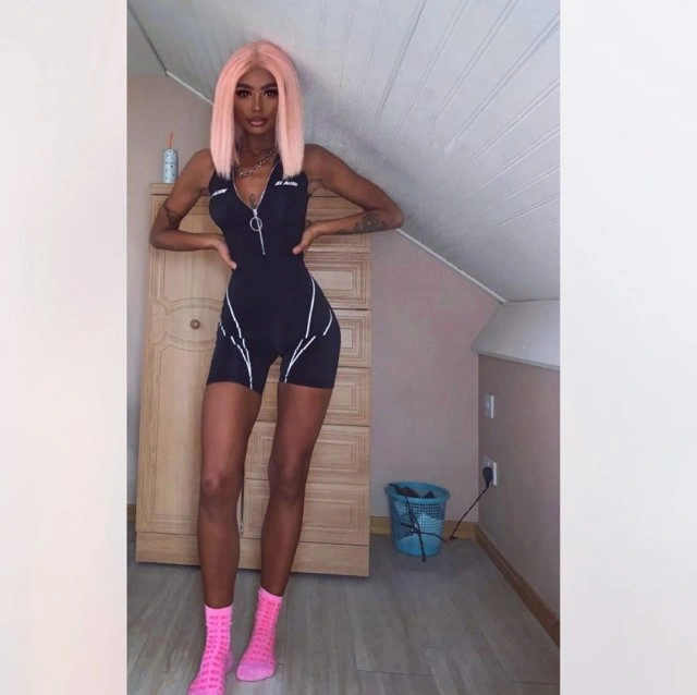 Ганна Тіттензор - 23-річна ірландка, яка завжди мріяла стати темношкірою (15 фото) – фото 6