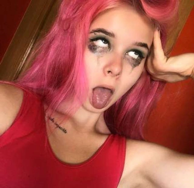 Донька колишнього воротаря "Зеніту" В'ячеслава Малафєєва підозрюється в торгівлі наркотиками (16 фото) – фото 11