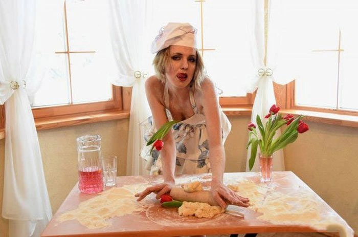 Дивні фото з дівчатами (34 фото) – фото 9