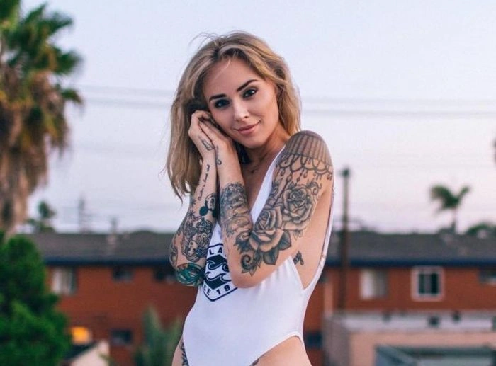 Дівчата з татуюваннями (30 фото) – фото 1