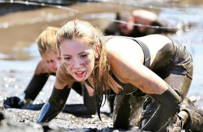 Смішні дівчата. Частина 100 (47 фото) – фото 1