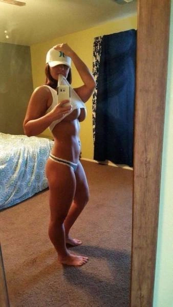 Дівчата діляться напіврозкішними фото (64 фото) – фото 3