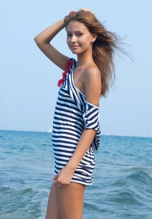 Спокусливі користувачки соцмереж (47 фото) – фото 7