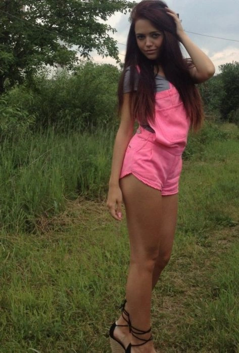 Спокусливі користувачки соцмереж (47 фото) – фото 8