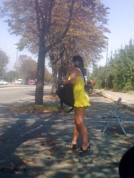 Священниці кохання на робочому місці (57 фото) – фото 20