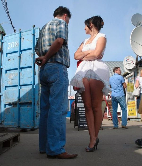 Дівчата в коротких спідницях (30 фото) – фото 11