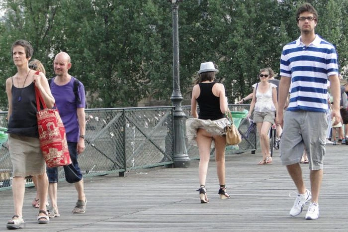 Дівчата в коротких спідницях (30 фото) – фото 22