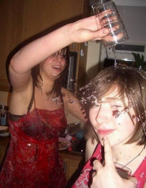 Дівчата розважаються (36 фото) – фото 18