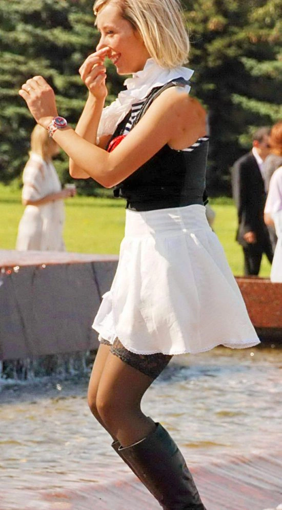 Подруги нареченої перевершили саму наречену (11 фото) – фото 3