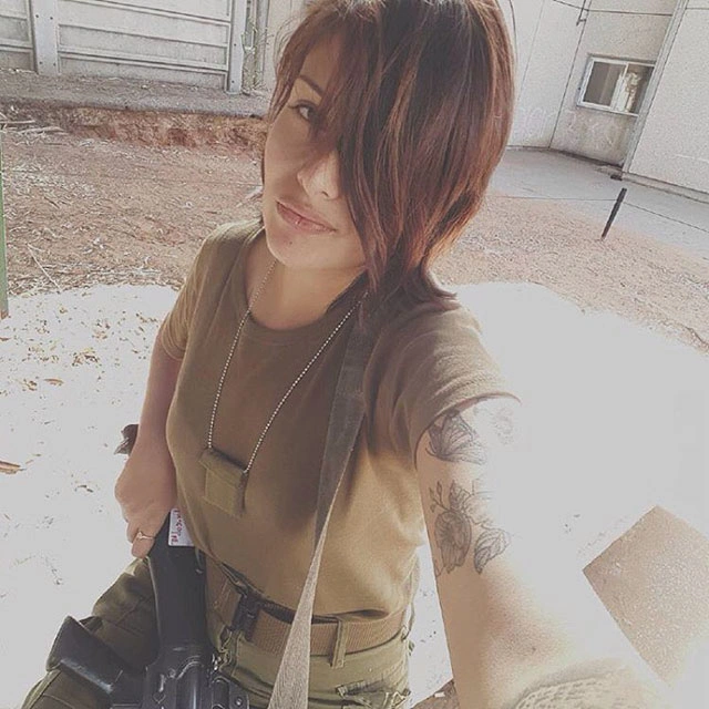 Чарівні дівчата на службі у армії Ізраїлю (31 фото) – фото 5