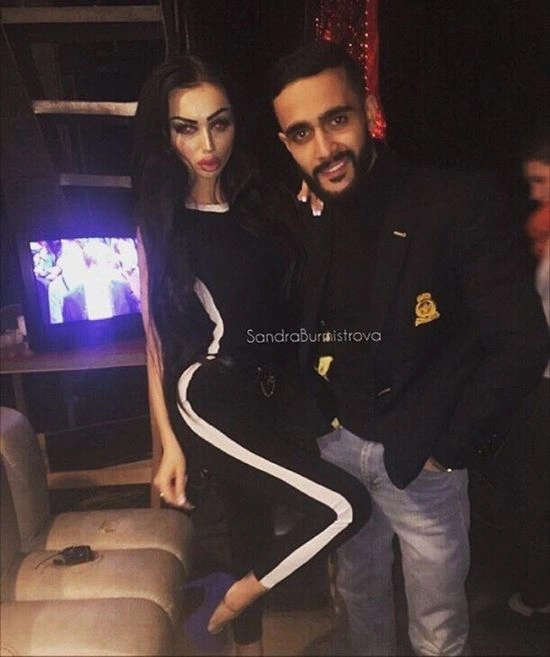 Сандра Бурмистрова - ще одна шукачка заможного ухажера (22 фото) – фото 22