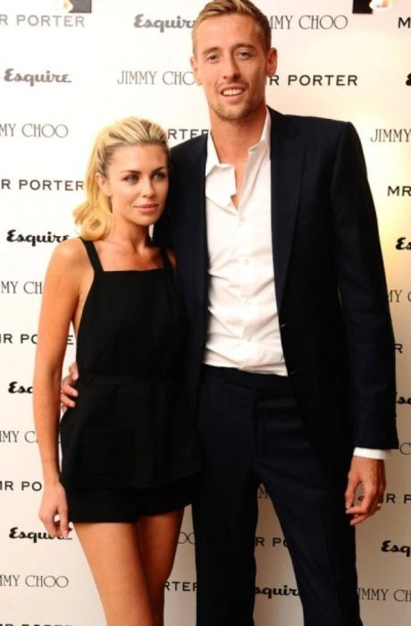 Найгарніші дружини та подружки футболістів (45 фото) – фото 44