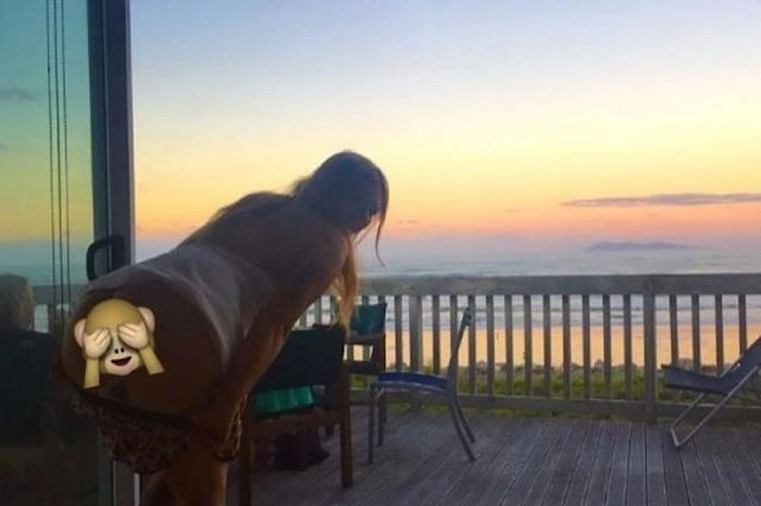 Мешканка Нової Зеландії виставила на продаж місце під татуювання на своєму тілі (3 фото) – фото 2