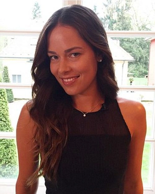 Кохані відомих футболістів (83 фото) – фото 35