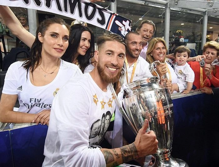 Кохані відомих футболістів (83 фото) – фото 42