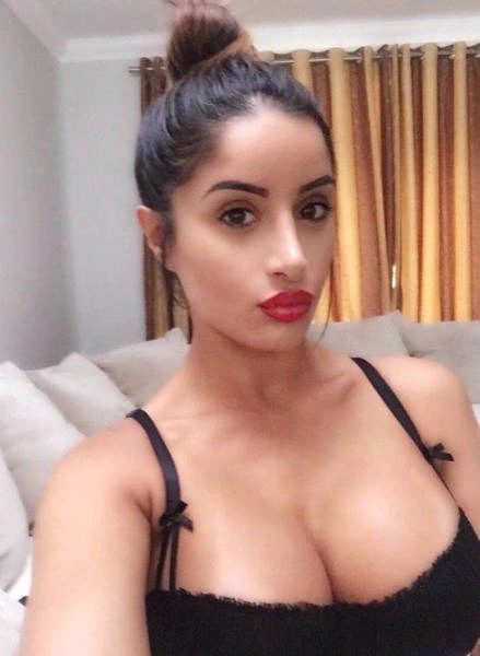 Чарівні дівчата, на яких важко не звертати увагу (59 фото) – фото 13