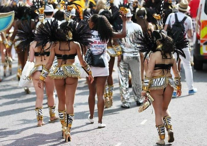 Смішні дівчата. Частина 78 (59 фото) – фото 12