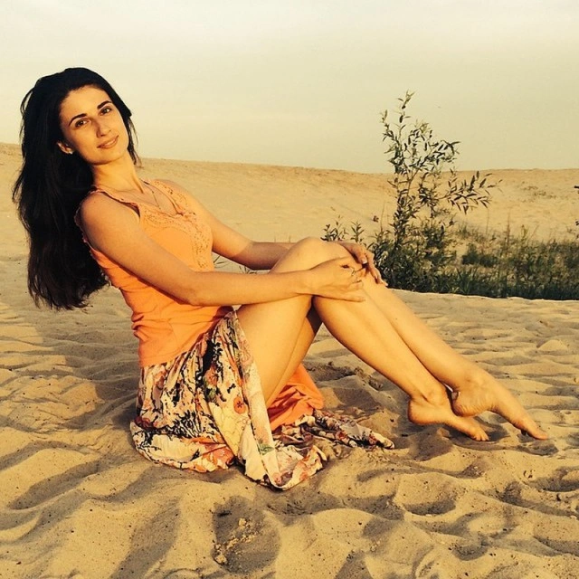 Добірка літніх дівчат у перший день осені (50 фото) – фото 3