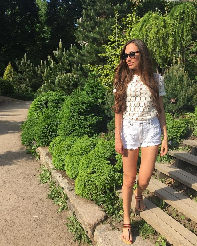 Добірка літніх дівчат у перший день осені (50 фото) – фото 18