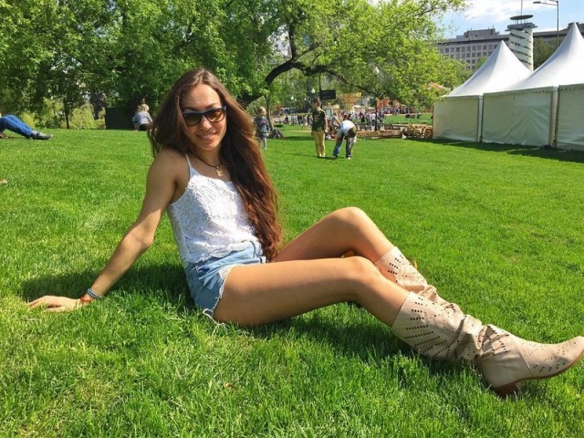 Добірка літніх дівчат у перший день осені (50 фото) – фото 21