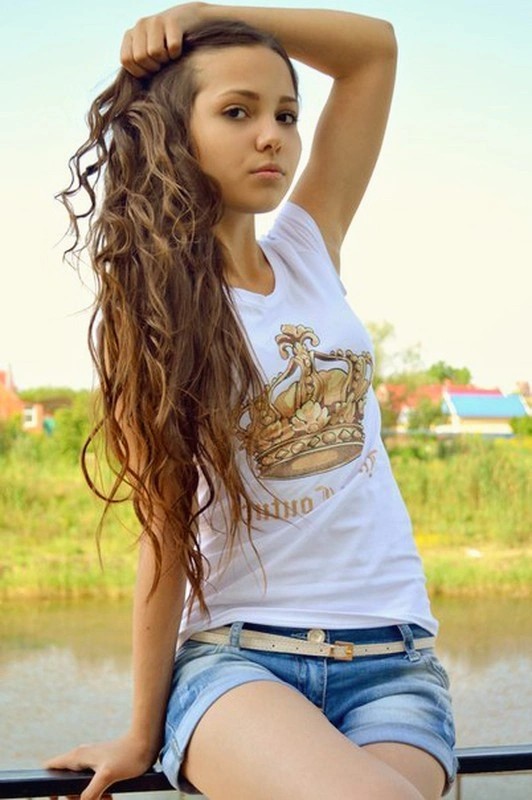 Добірка літніх дівчат у перший день осені (50 фото) – фото 38