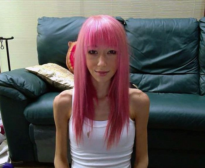 Дівчина перемогла анорексію за допомогою бодібілдингу (11 фото) – фото 4