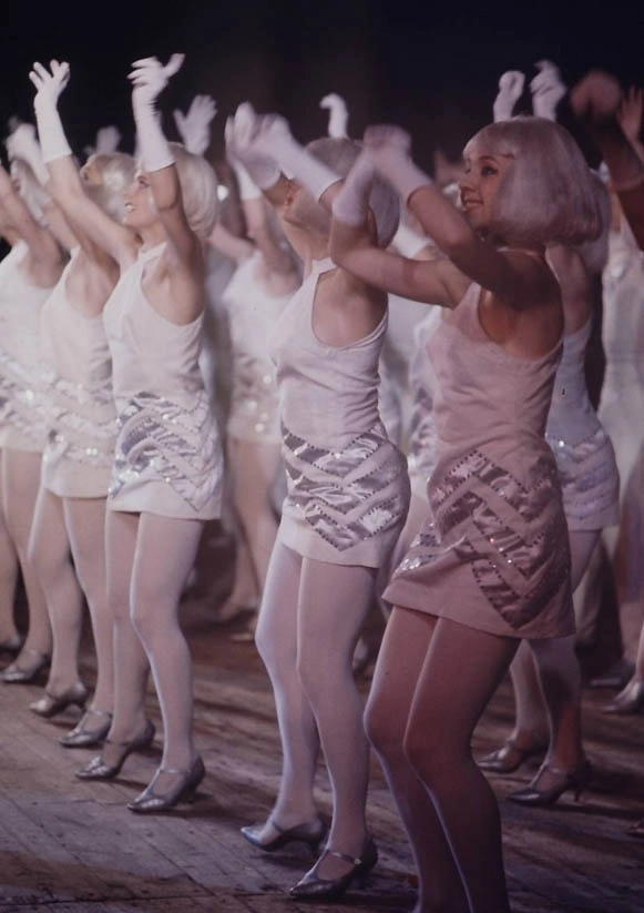 Чарівні радянські дівчата (50 фото) – фото 15