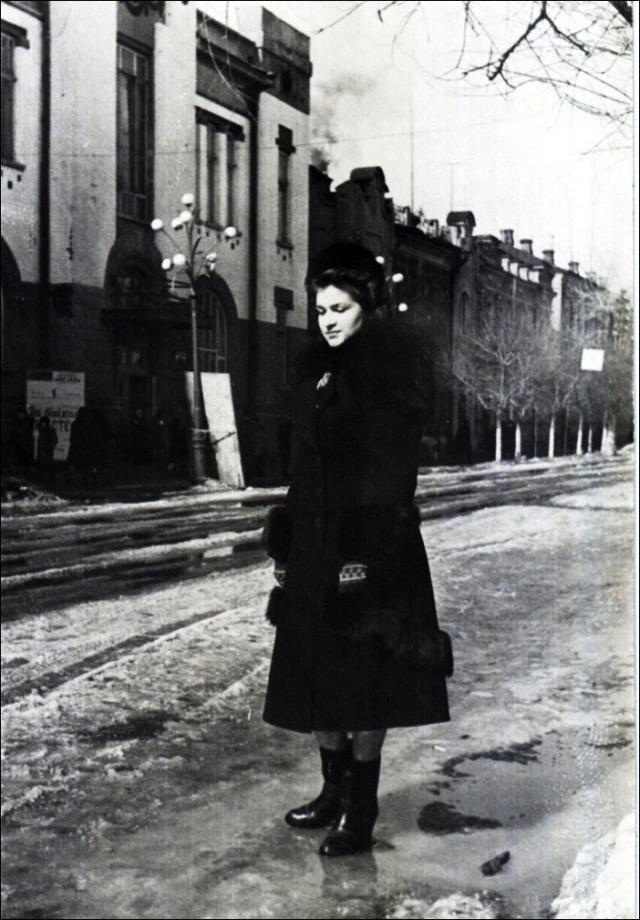 Чарівні радянські дівчата (50 фото) – фото 24