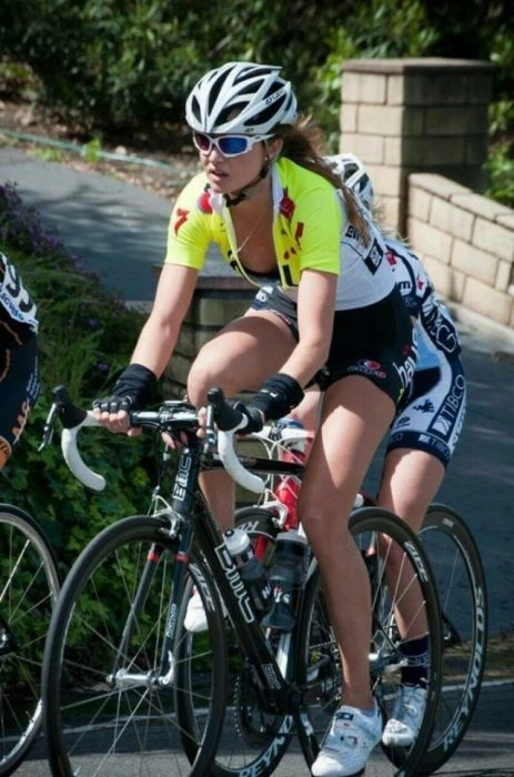 Цікаві та веселі фото з жіночих змагань (23 фото) – фото 20