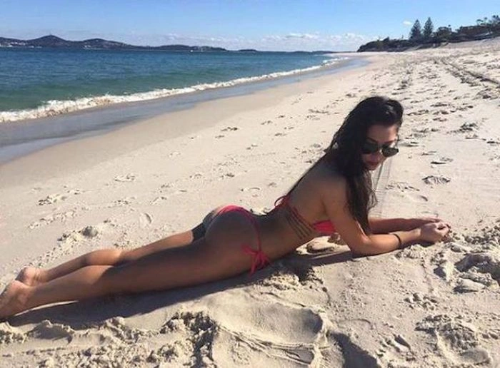 Дівчата в купальниках, які нагадають нам про літо (58 фото) – фото 52