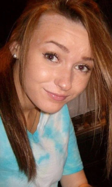 Розумна дівчина перетворилася на типову блондинку (15 фото) – фото 3