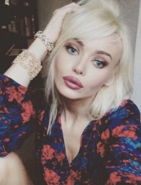 Розумна дівчина перетворилася на типову блондинку (15 фото) – фото 10