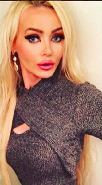 Розумна дівчина перетворилася на типову блондинку (15 фото) – фото 11