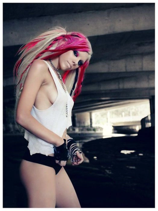 Гарні дівчата косплейщиці, ніби з комп'ютерних ігор (30 фото) – фото 25