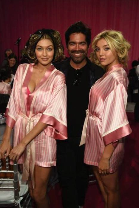 Фотозвіт з модного показу Victoria’s Secret Fashion Show 2015 (61 фото) – фото 48