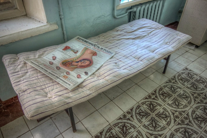 Прогулянка по закритому родинному дому в провінційному містечку (47 фото) – фото 24