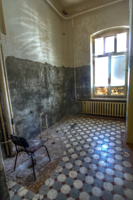 Прогулянка по закритому родинному дому в провінційному містечку (47 фото) – фото 27