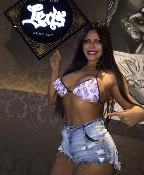 Сьюзі Кортес перемогла у конкурсі "Міс Бумбум-2015" (25 фото) – фото 7