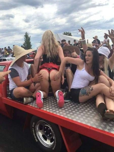 Смішні дівчата. Частина 47 (61 фото) – фото 45