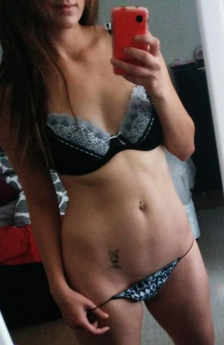 Дівчата трохи розкриваються (40 фото) – фото 10