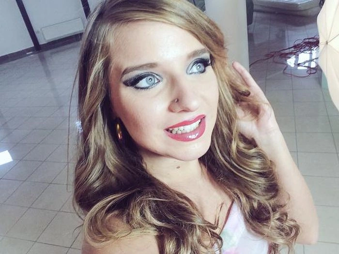 Батьки челябінської порноактриси Владислави Затягалової (Sofi Goldfinger) побили її, дізнавшись, в яких фільмах вона знімається (14 фото) – фото 3