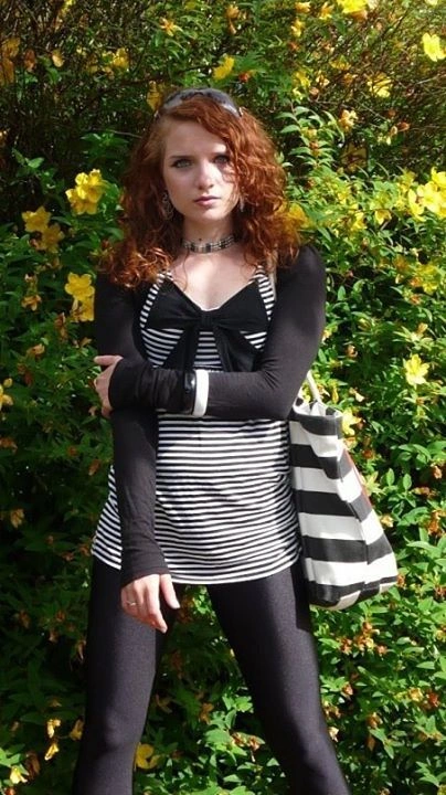 Батьки челябінської порноактриси Владислави Затягалової (Sofi Goldfinger) побили її, дізнавшись, в яких фільмах вона знімається (14 фото) – фото 6