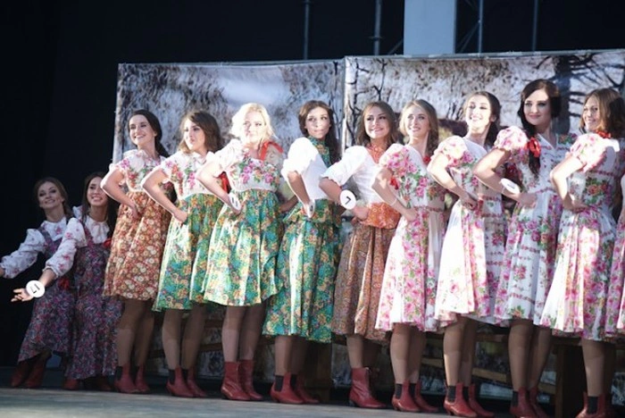 У Іваново відбувся конкурс краси "Івановська красуня 2015" (19 фото) – фото 8