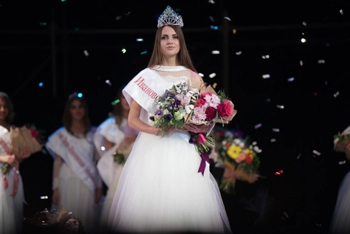 У Іваново відбувся конкурс краси "Івановська красуня 2015" (19 фото) – фото 18